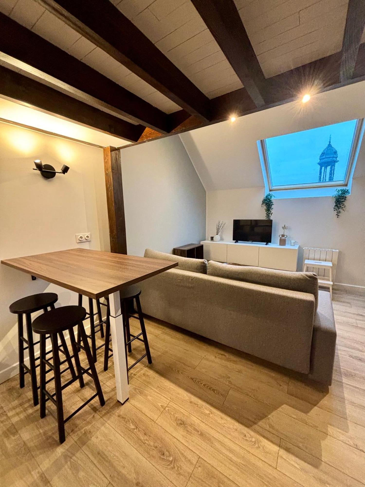 Le Petit Jardin, Proche Gare, Hyper Centre Apartment Cambrai Exterior photo